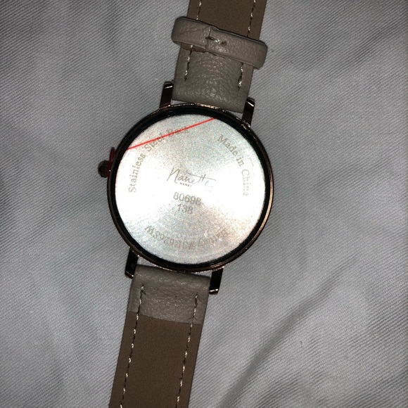 Watch - Picture 2 of 5